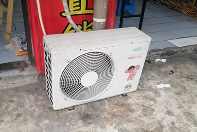 洋县空调突然不制冷只吹自然风怎么办？